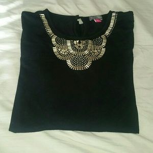 Size L Black Top w/ Gold Accents